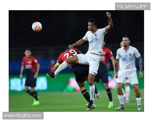 深圳足球队的精神探索与发展之路揭秘